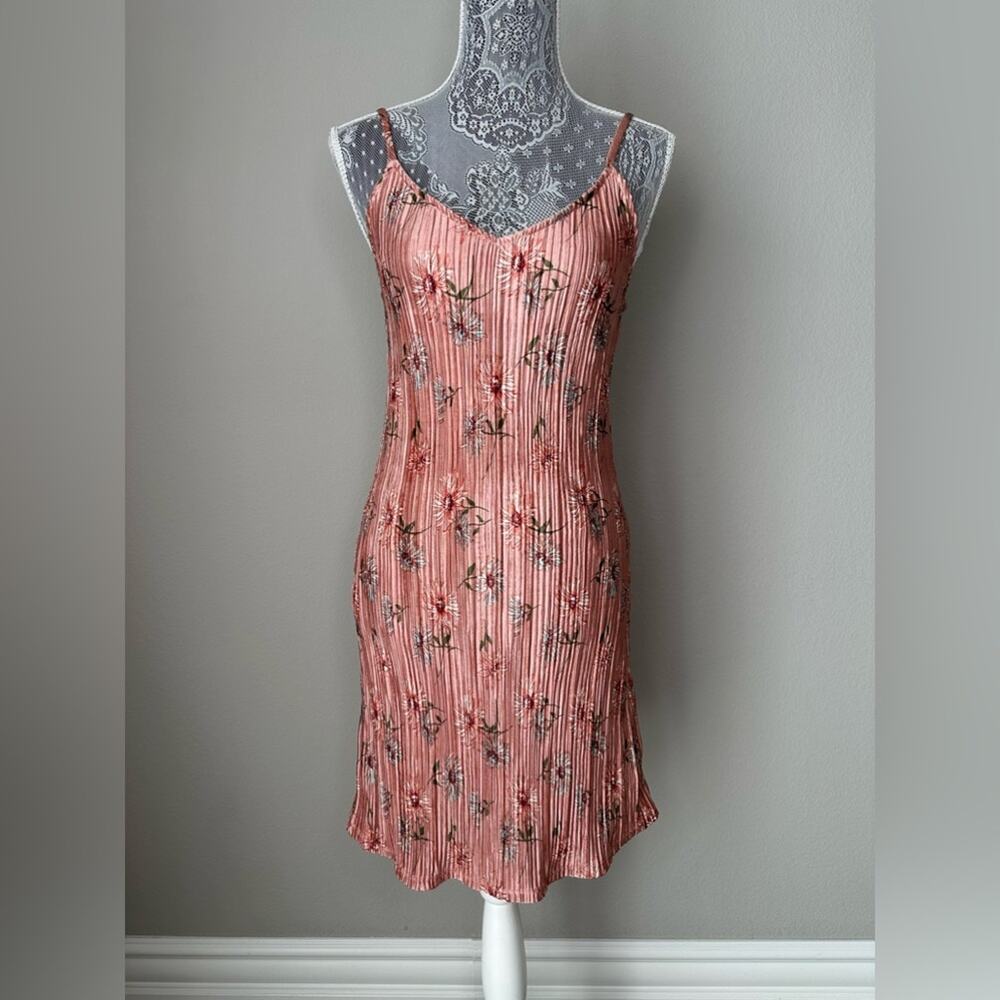 VANITY ROOM Womens Pink Floral Print Pleated Spaghetti Strap Satin Dress XS - Picture 4 of 5